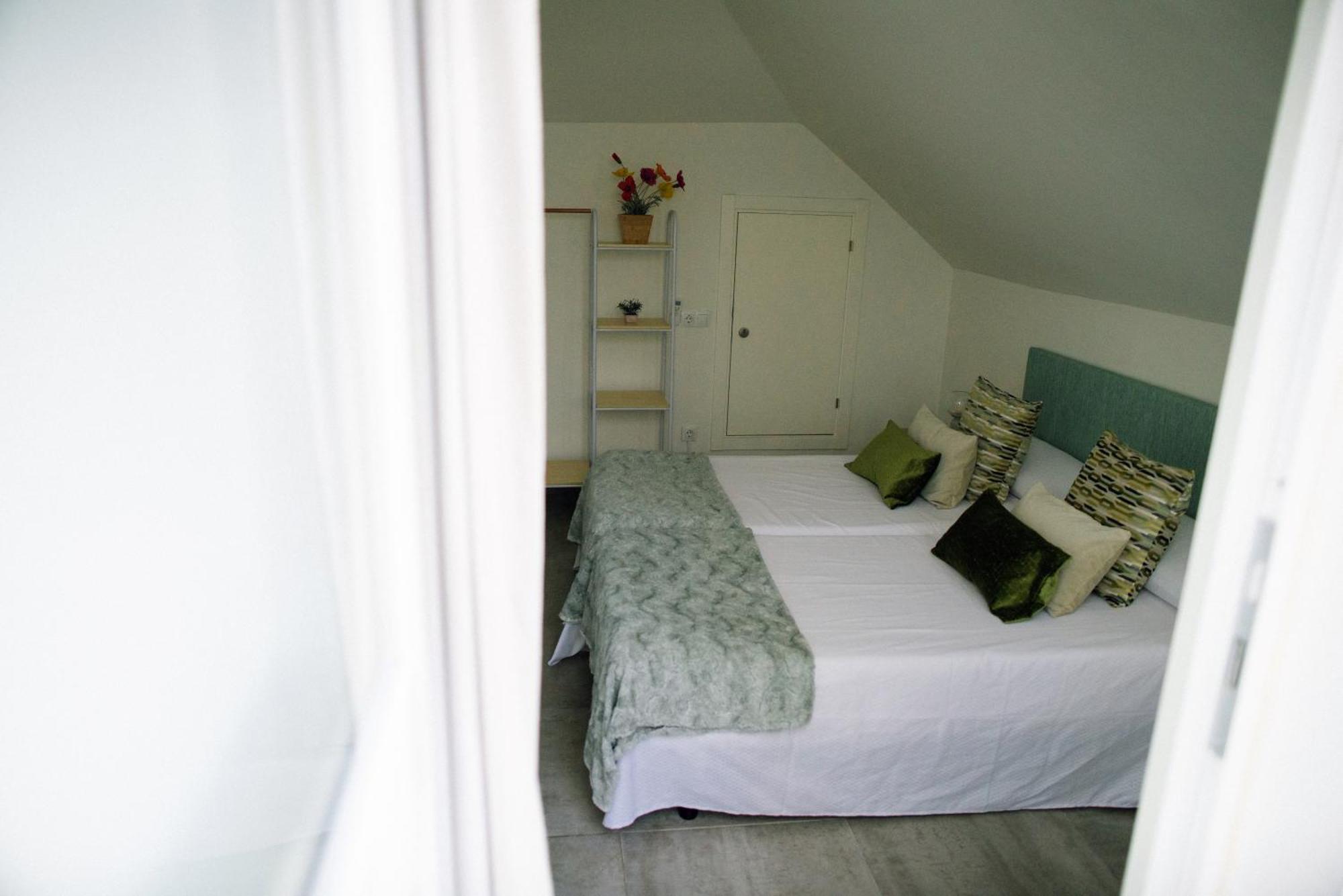 Apartamentos El Marques มาลากา ภายนอก รูปภาพ
