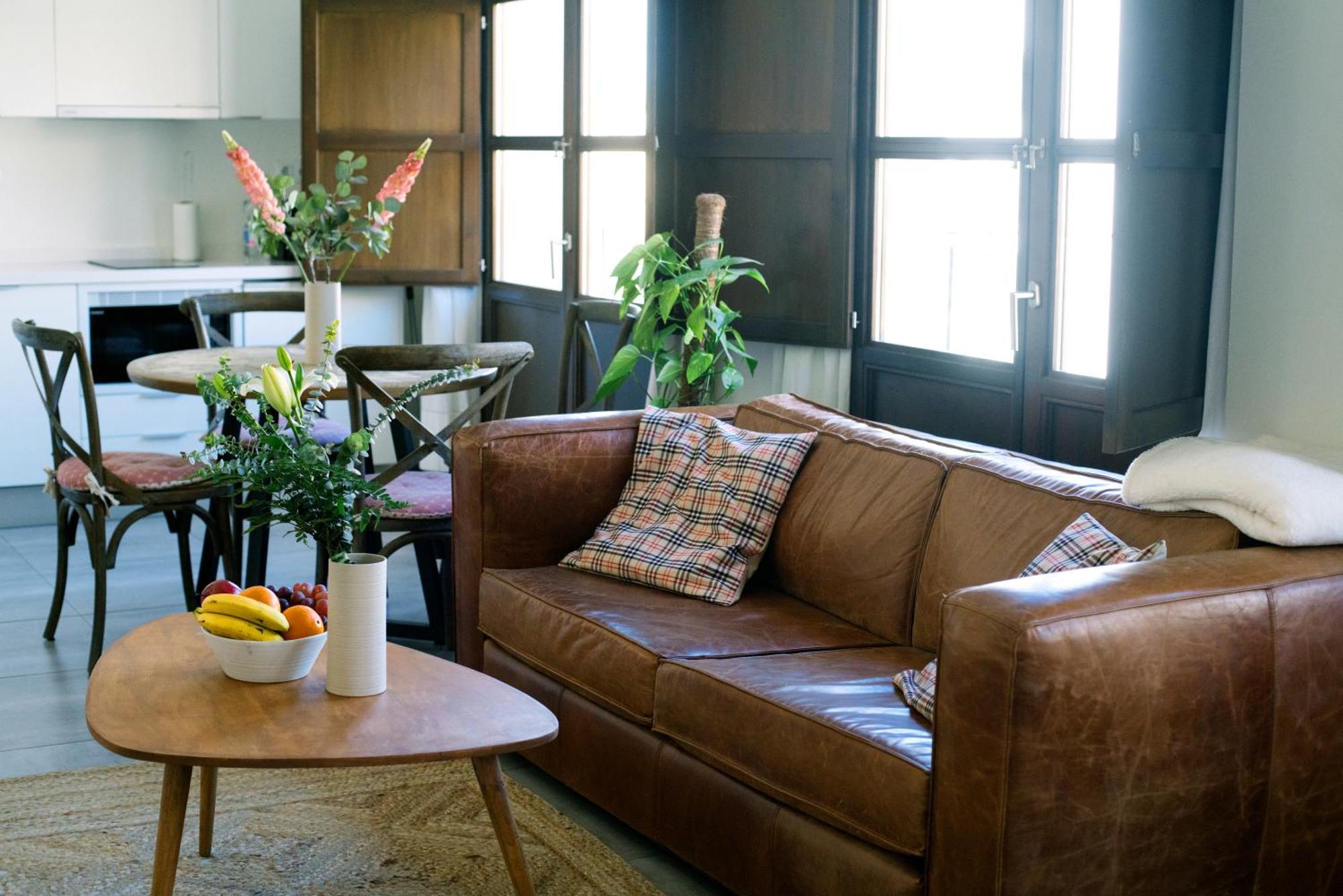 Apartamentos El Marques มาลากา ภายนอก รูปภาพ