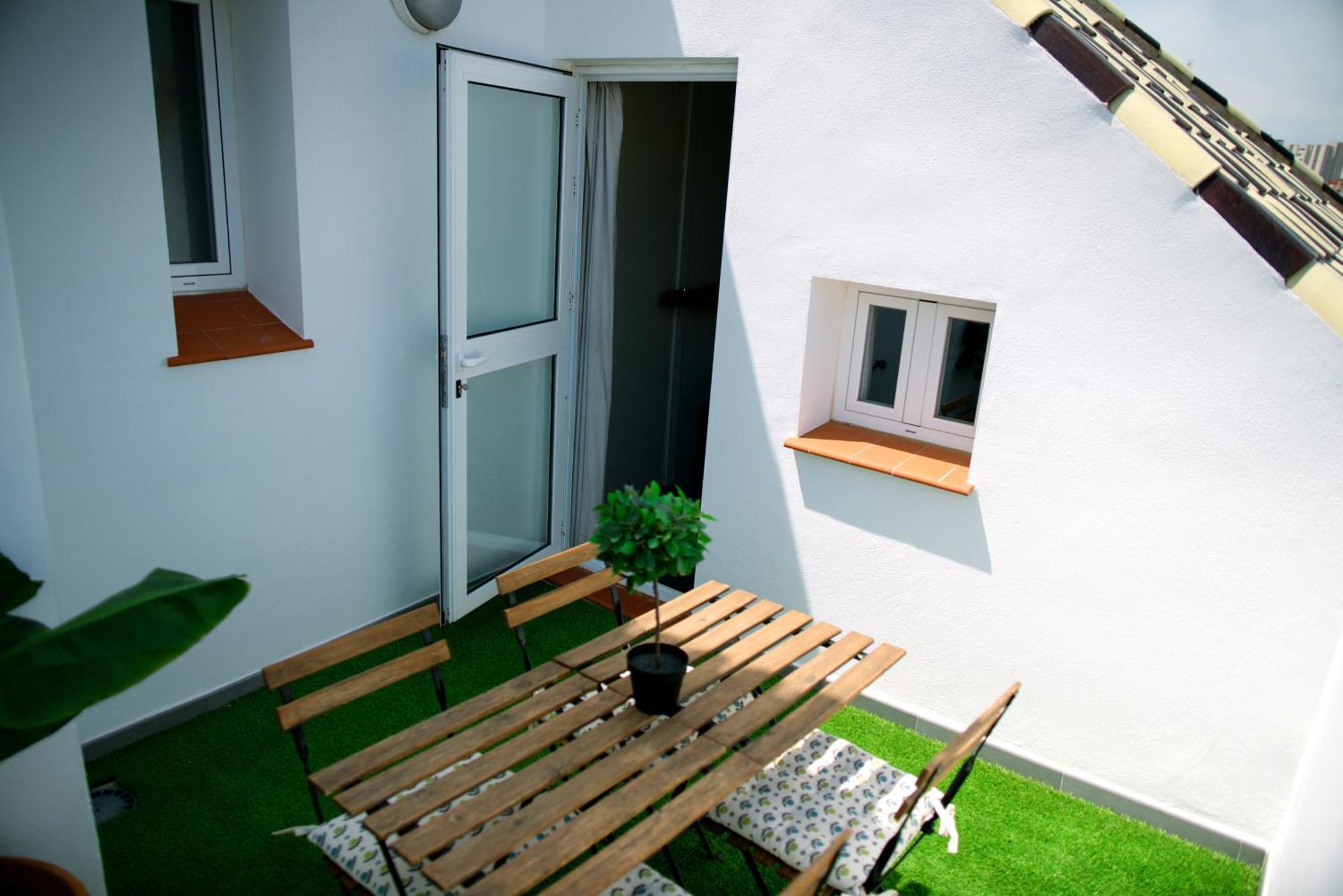Apartamentos El Marques มาลากา ภายนอก รูปภาพ